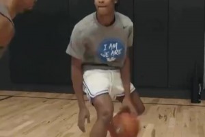 这绝对是亲生的啊！隆多儿子最新训练视频~